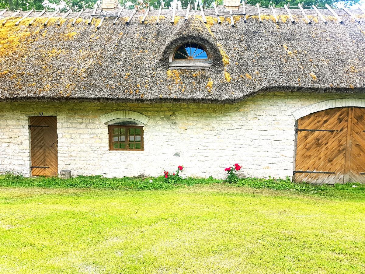 Paali Cottages Tornimae Exterior photo